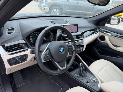 2021 BMW X1 sDrive28i
