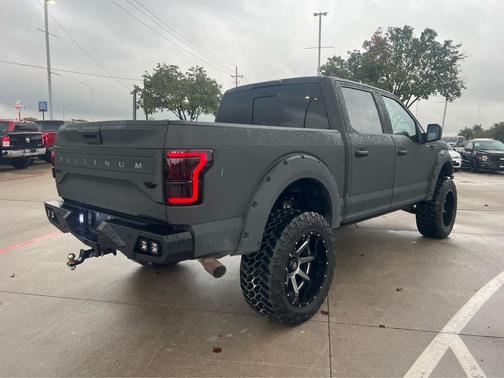 2017 Ford F-150 Platinum