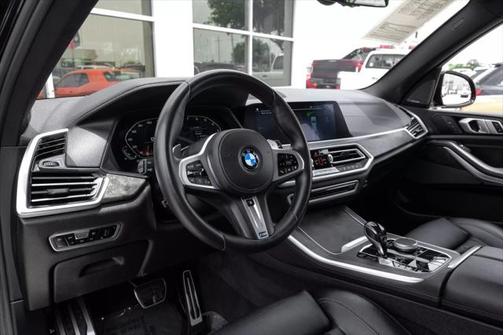 2020 BMW X5 M50i