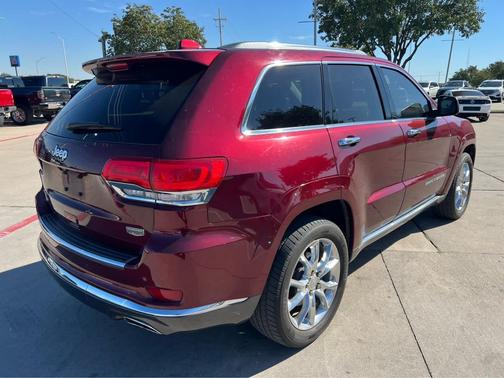 2016 Jeep Grand Cherokee Summit