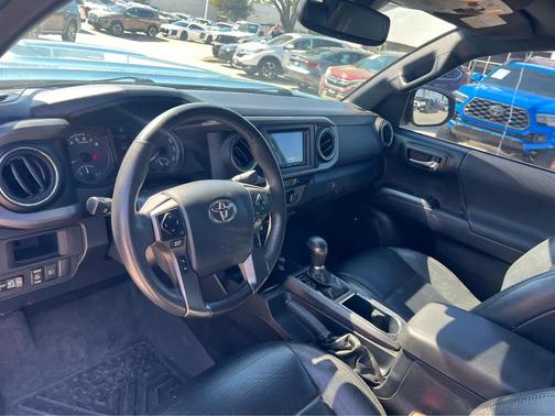 2019 Toyota Tacoma TRD Sport