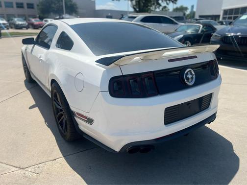 2013 Ford Mustang Boss 302