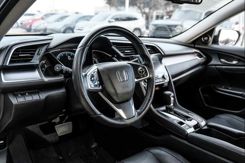 2017 Honda Civic Touring