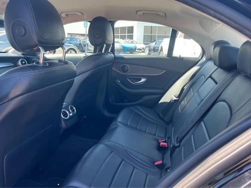 2017 Mercedes-Benz C-Class Luxury