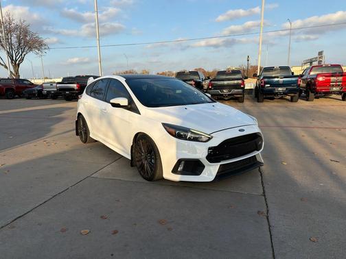 2017 Ford Focus RS Base