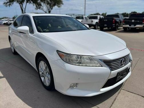 2013 Lexus ES 300h Base