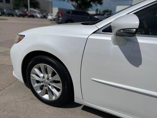2013 Lexus ES 300h Base