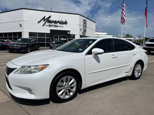 2013 Lexus ES 300h Base