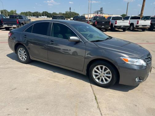 2011 Toyota Camry XLE