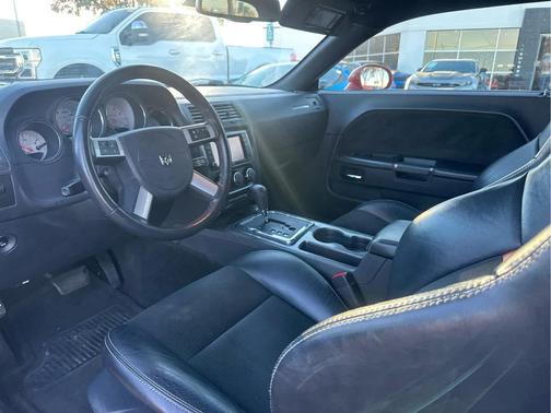 2009 Dodge Challenger SRT8