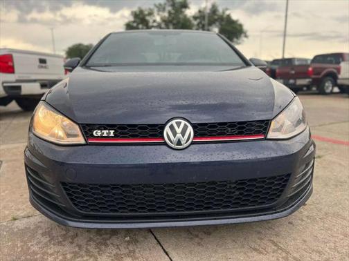 2017 Volkswagen Golf GTI 2.0T S 4-Door