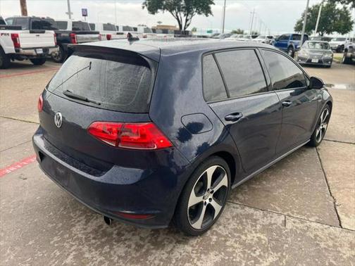 2017 Volkswagen Golf GTI 2.0T S 4-Door