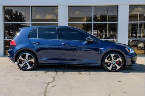 2017 Volkswagen Golf GTI 2.0T S 4-Door