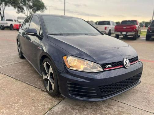 2017 Volkswagen Golf GTI 2.0T S 4-Door