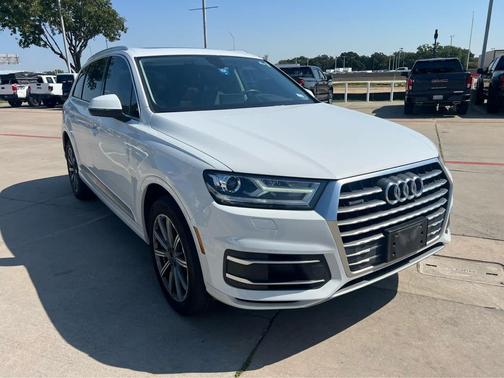 2019 Audi Q7 45 Premium