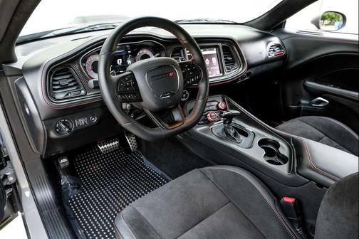 Destroyer Gray Clearcoat 2023 Dodge Challenger R/T Scat Pack