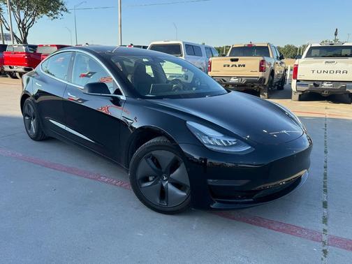 black 2019 Tesla Model 3 Mid Range