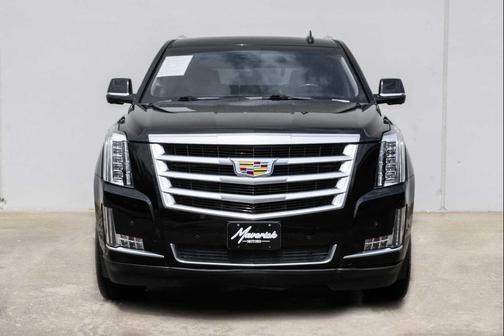 2019 Cadillac Escalade Luxury