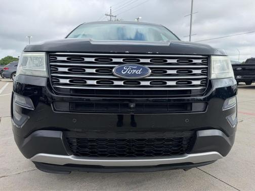 Shadow Black 2016 Ford Explorer Limited