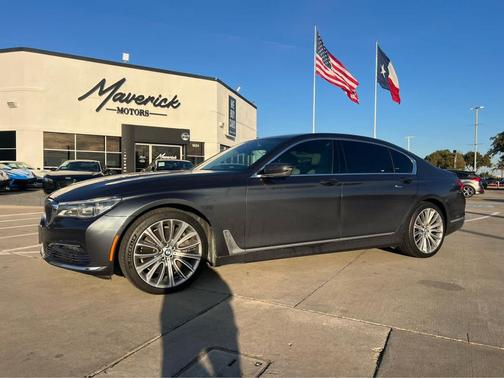 2016 BMW 750 i xDrive