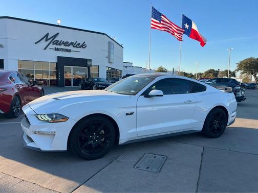 2020 Ford Mustang EcoBoost Premium