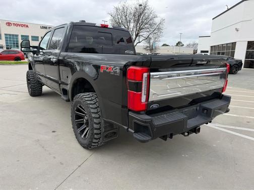 2023 Ford F-250 Platinum