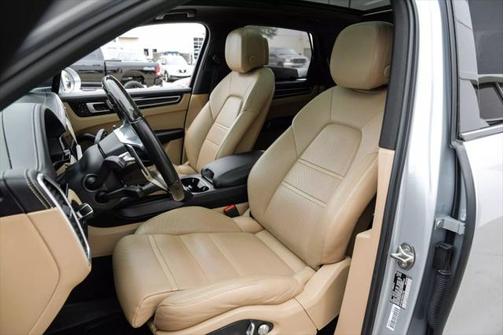 2019 Porsche Cayenne S