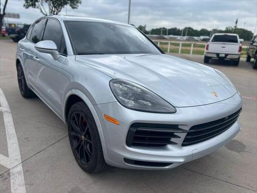 2019 Porsche Cayenne S