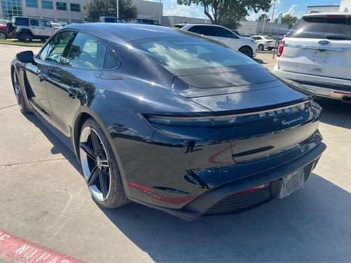 2022 Porsche Taycan 4S