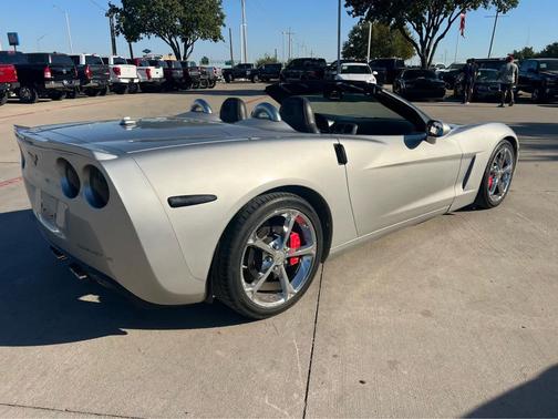2005 Chevrolet Corvette Base
