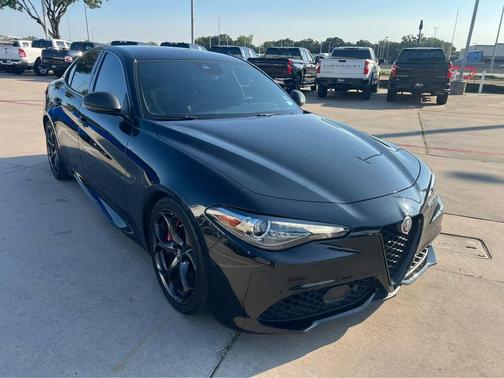 2019 Alfa Romeo Giulia Ti Sport Carbon