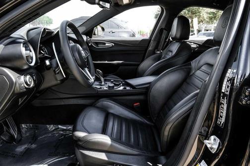 2019 Alfa Romeo Giulia Ti Sport Carbon