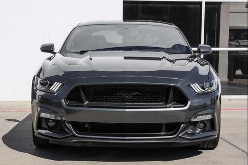 2017 Ford Mustang GT Premium