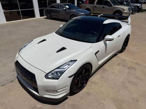 2015 Nissan GT-R Premium