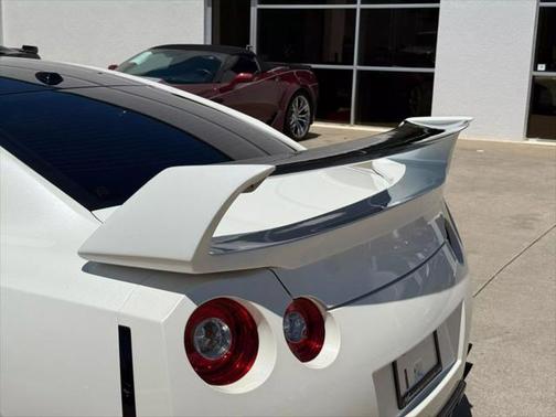 2015 Nissan GT-R Premium