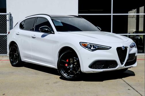 2020 Alfa Romeo Stelvio Sport