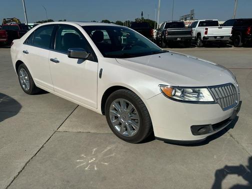 White Platinum Tri-Coat Metallic 2010 Lincoln MKZ Base