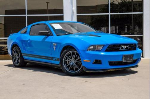 2012 Ford Mustang V6 Premium