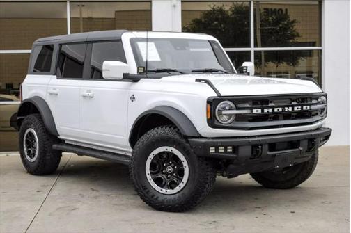 2022 Ford Bronco Outer Banks