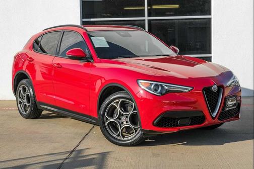 2018 Alfa Romeo Stelvio Sport