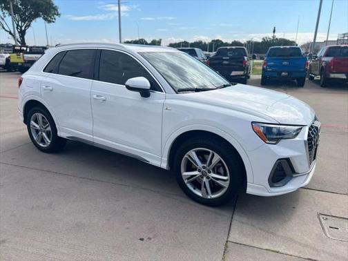 2020 Audi Q3 45 S line Premium