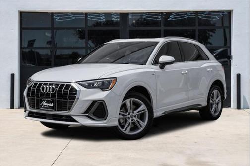 2020 Audi Q3 45 S line Premium