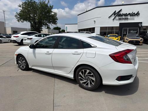 White Orchid Pearl 2017 Honda Civic EX
