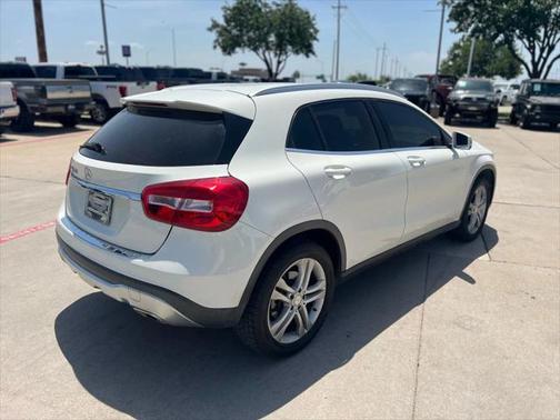 2018 Mercedes-Benz GLA 250 Base