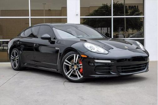 2014 Porsche Panamera 4