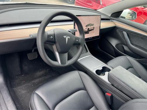 2023 Tesla Model 3 Standard Range