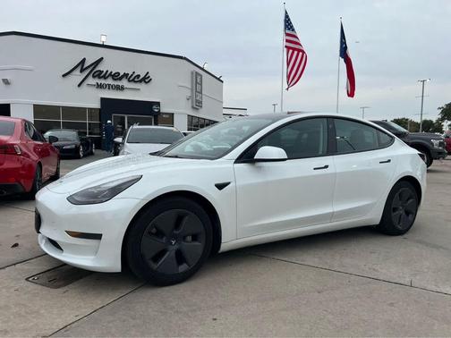 2023 Tesla Model 3 Standard Range