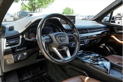 2019 Audi Q7 55 Prestige