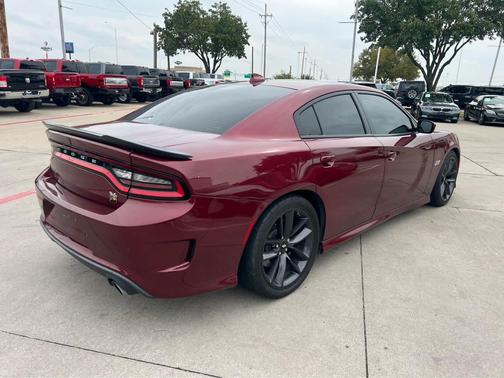 2019 Dodge Charger Scat Pack