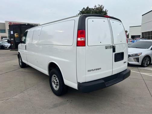 2017 GMC Savana 3500 LS